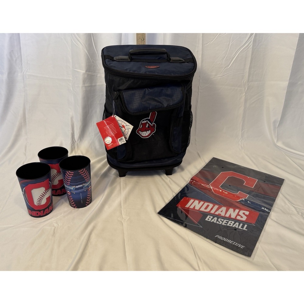 Cleveland Indians Pkg w/Lg. Rolling Backpack Cooler, 3 Cups, Banner Ofc License
